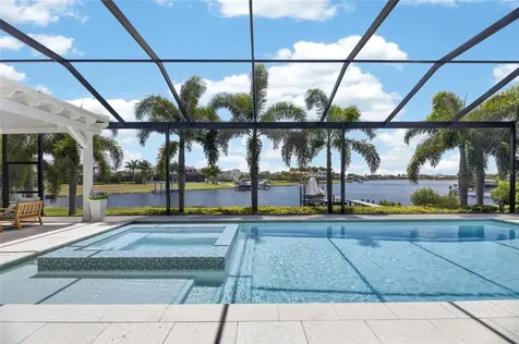 825 Manns Harbor Drive Apollo Beach FL 33572