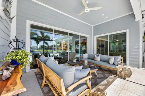 825 Manns Harbor Drive Apollo Beach FL 33572