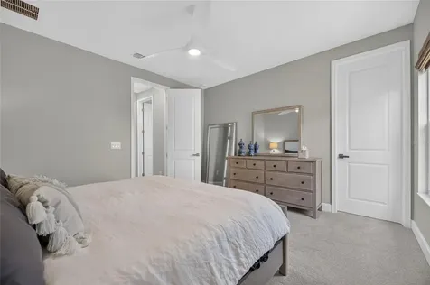 825 Manns Harbor Drive Apollo Beach FL 33572