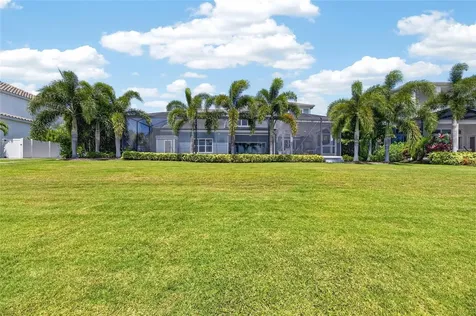 825 Manns Harbor Drive Apollo Beach FL 33572