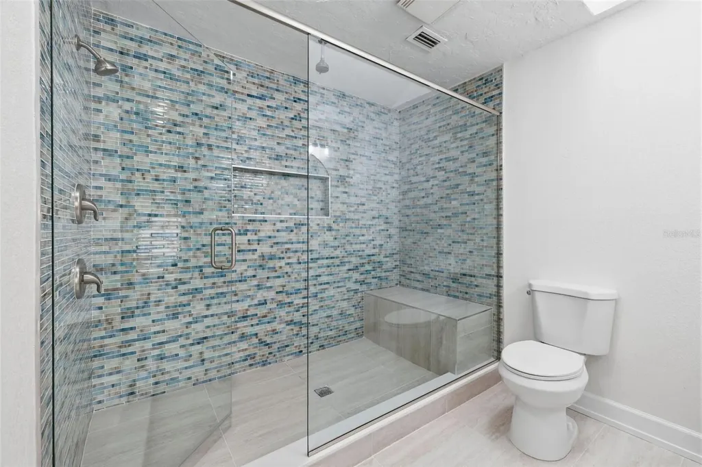 594 Boca Ciega Point Boulevard N St Petersburg FL 33708