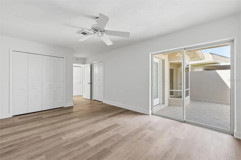 594 Boca Ciega Point Boulevard N St Petersburg FL 33708
