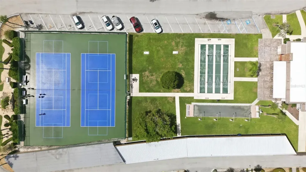 594 Boca Ciega Point Boulevard N St Petersburg FL 33708