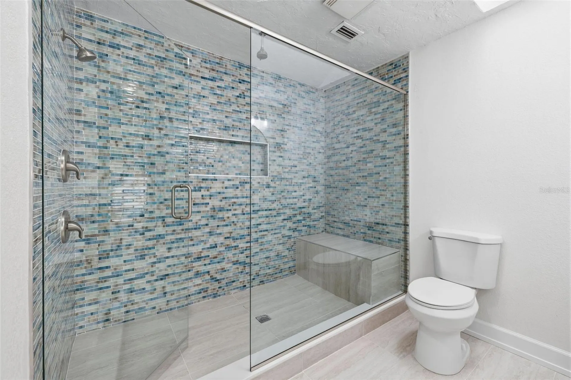 594 Boca Ciega Point Boulevard N St Petersburg FL 33708