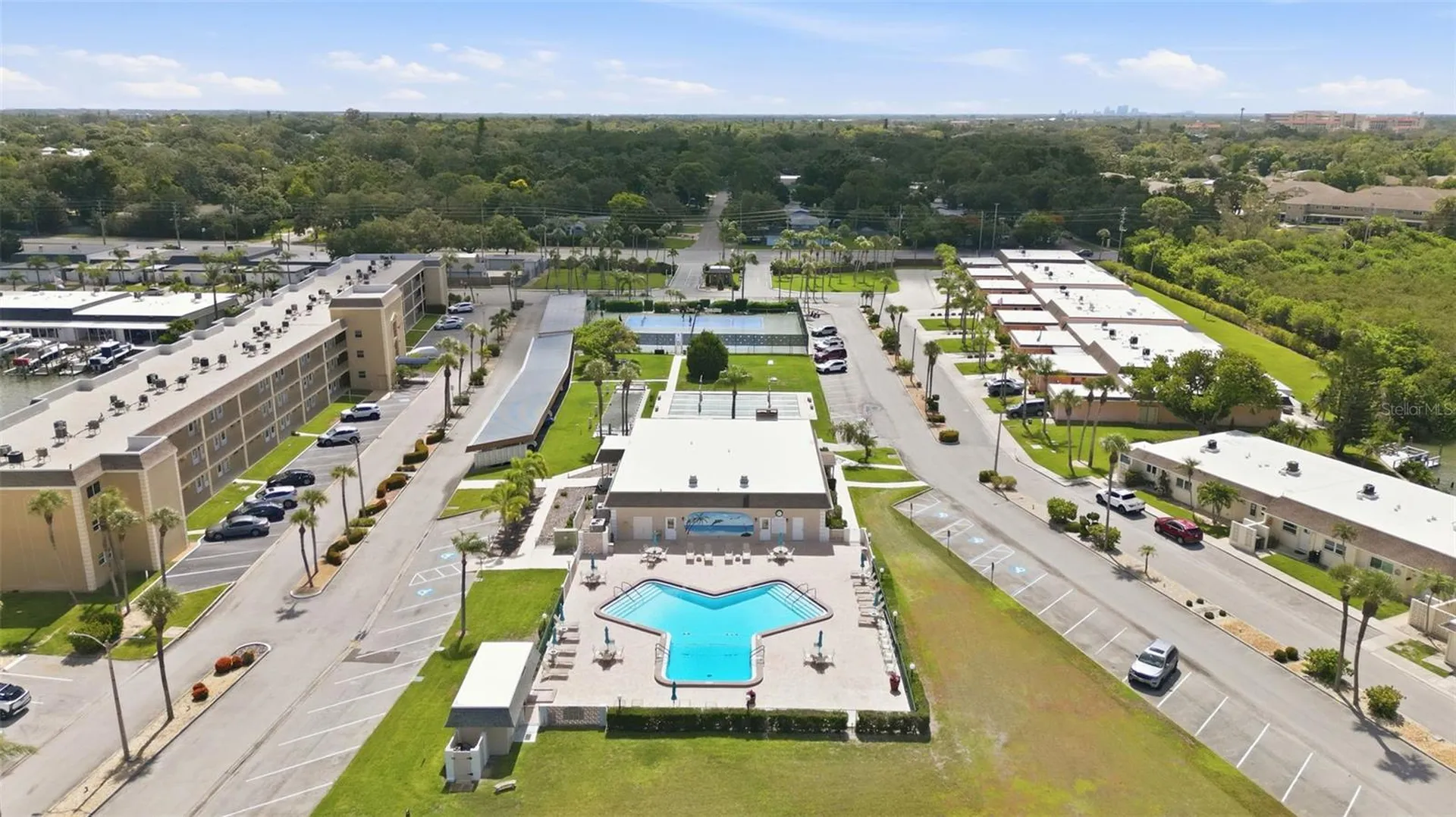 594 Boca Ciega Point Boulevard N St Petersburg FL 33708