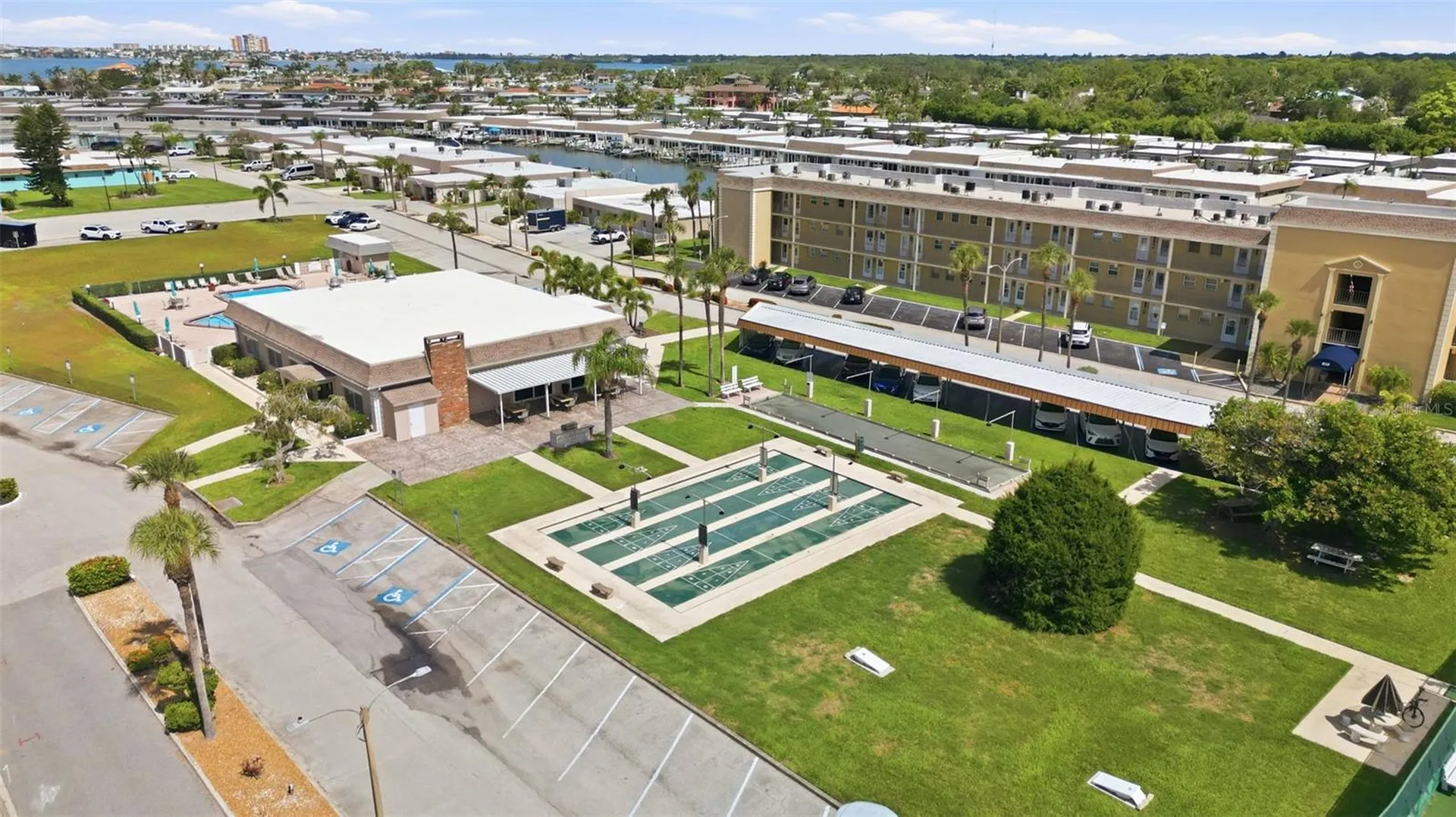 594 Boca Ciega Point Boulevard N St Petersburg FL 33708