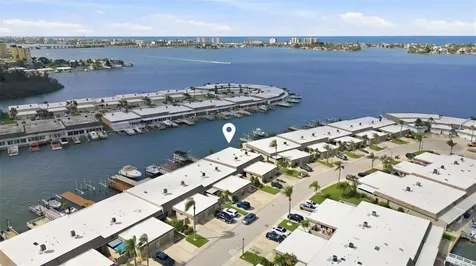 594 Boca Ciega Point Boulevard N St Petersburg FL 33708