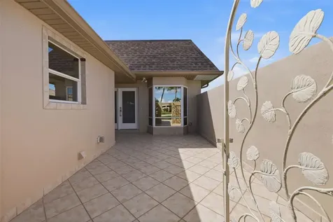 594 Boca Ciega Point Boulevard N St Petersburg FL 33708