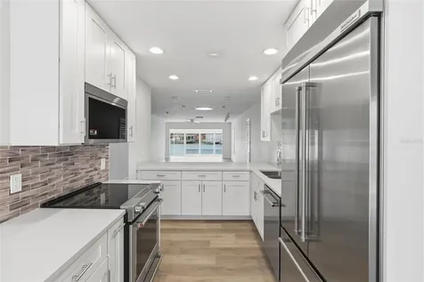 594 Boca Ciega Point Boulevard N St Petersburg FL 33708