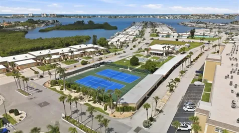 594 Boca Ciega Point Boulevard N St Petersburg FL 33708