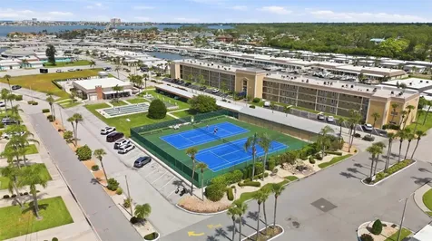 594 Boca Ciega Point Boulevard N St Petersburg FL 33708
