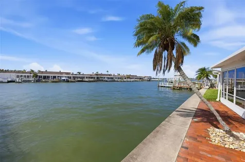 594 Boca Ciega Point Boulevard N St Petersburg FL 33708