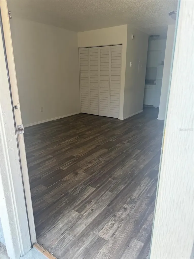 8560 Channelview Circle Tampa FL 33614