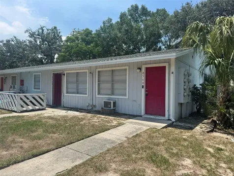 8560 Channelview Circle Tampa FL 33614
