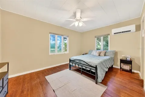 112 N Lake Avenue Leesburg FL 34748