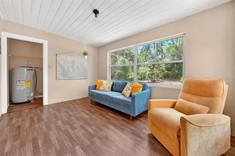112 N Lake Avenue Leesburg FL 34748