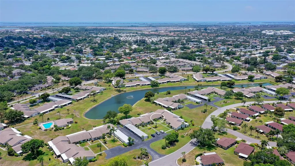6129 Heritage Lane W Bradenton FL 34209