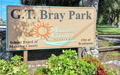 6129 Heritage Lane W Bradenton FL 34209