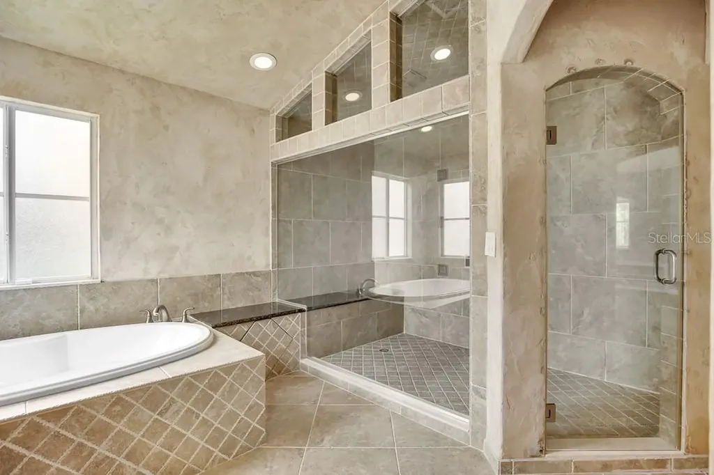 5602 Shady Creek Court Valrico FL 33596
