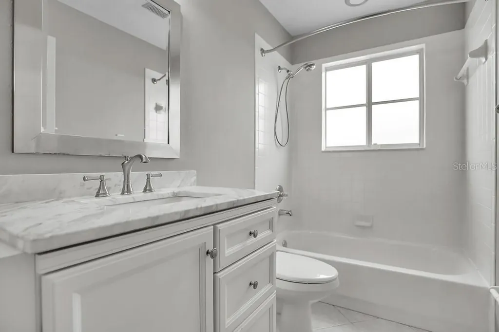 5602 Shady Creek Court Valrico FL 33596