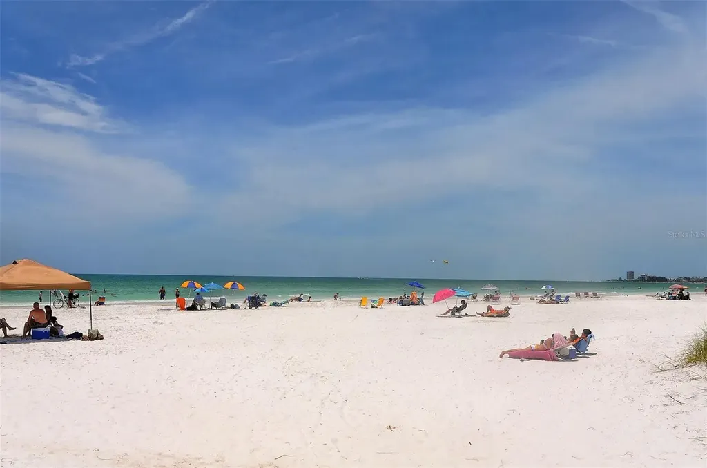 1001 Point Of Rocks Road Sarasota FL 34242