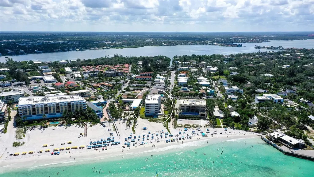 1001 Point Of Rocks Road Sarasota FL 34242