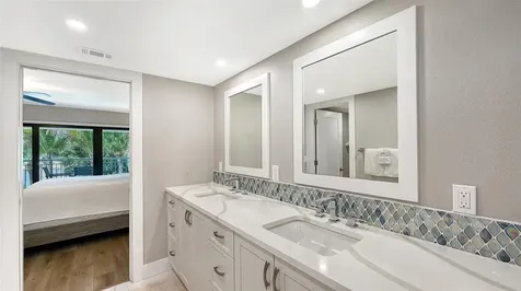 1001 Point Of Rocks Road Sarasota FL 34242