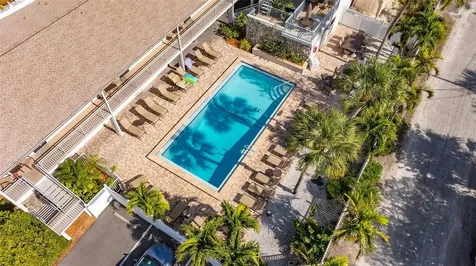 1001 Point Of Rocks Road Sarasota FL 34242