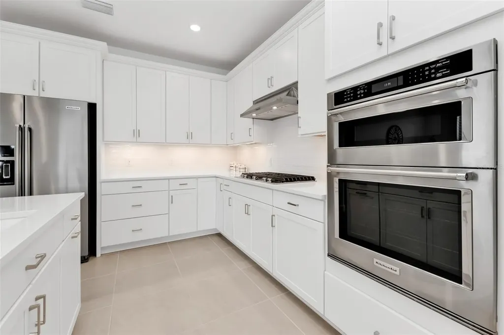 4400 Lakeside Grove Place North Port FL 34289