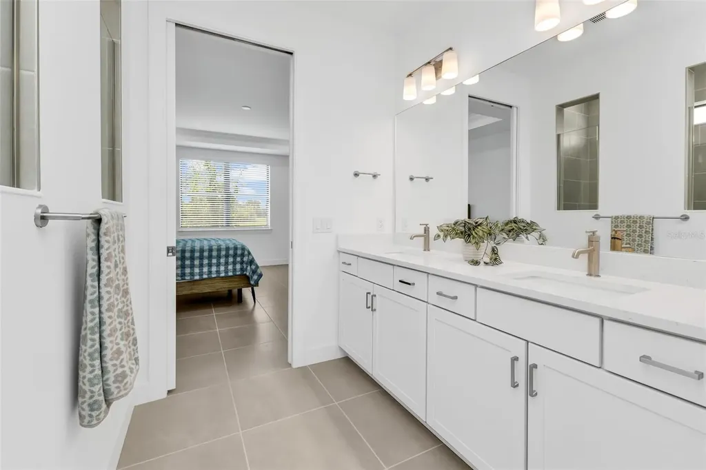 4400 Lakeside Grove Place North Port FL 34289