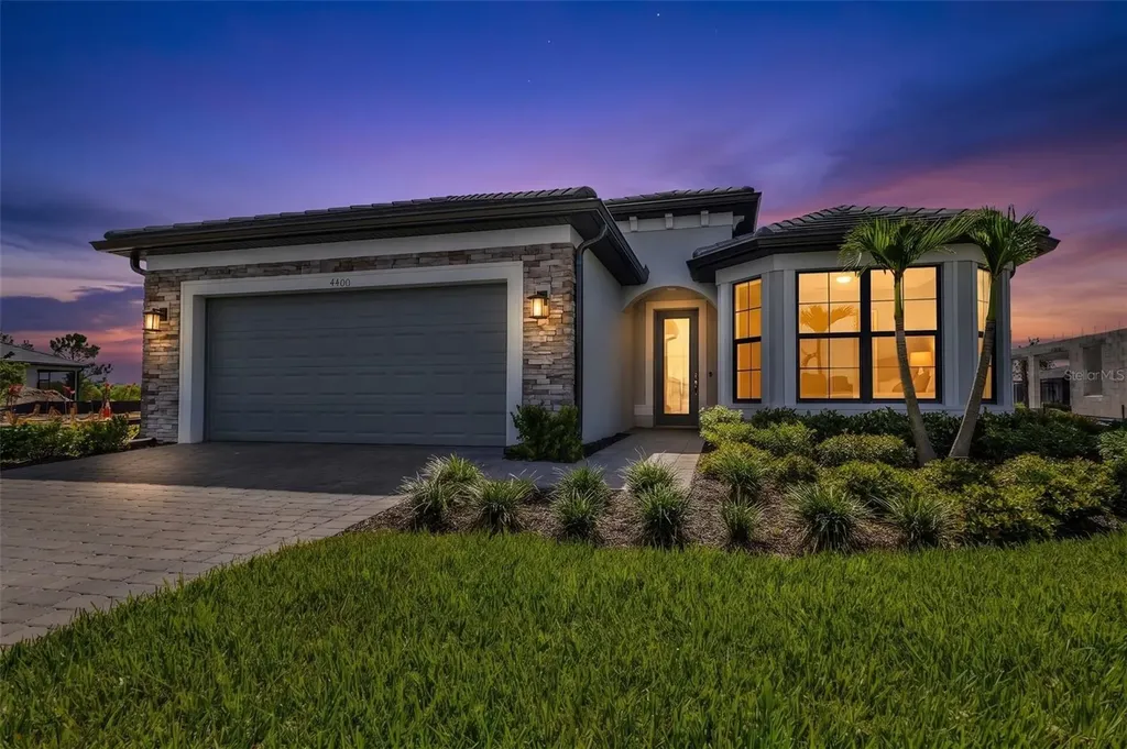 4400 Lakeside Grove Place North Port FL 34289