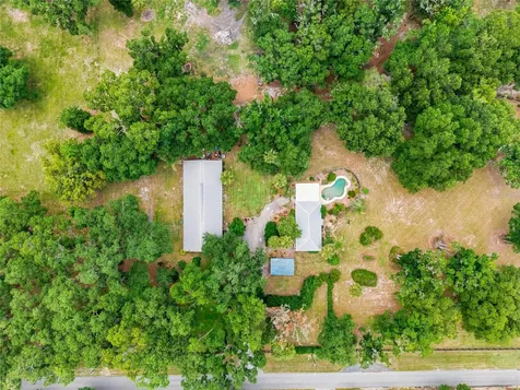 40847 County Road 439 Umatilla FL 32784