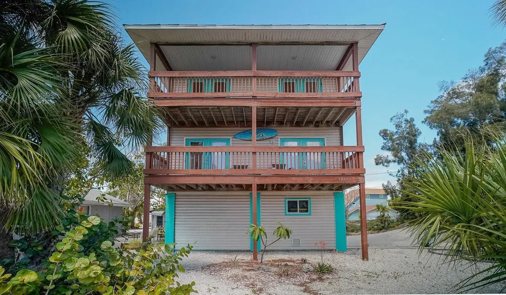 12201 Gulf Boulevard Treasure Island FL 33706