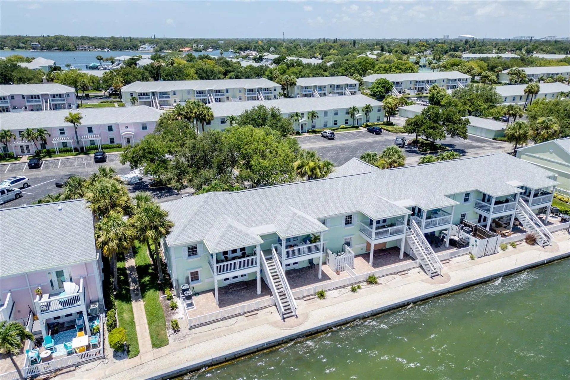 5118 Coquina Key Drive SE St Petersburg FL 33705