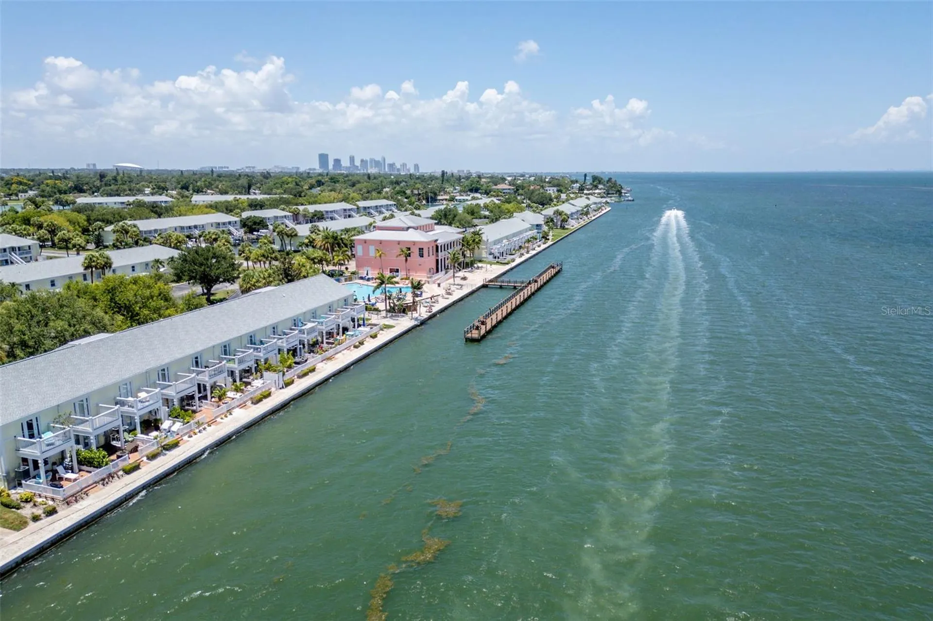 5118 Coquina Key Drive SE St Petersburg FL 33705