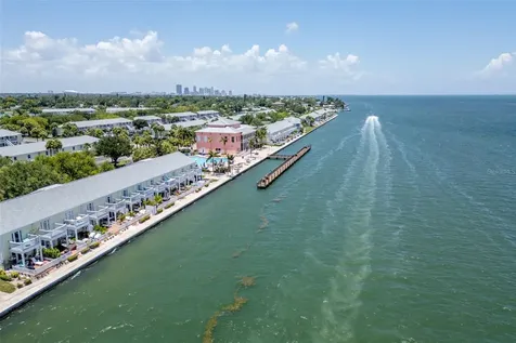 5118 Coquina Key Drive SE St Petersburg FL 33705