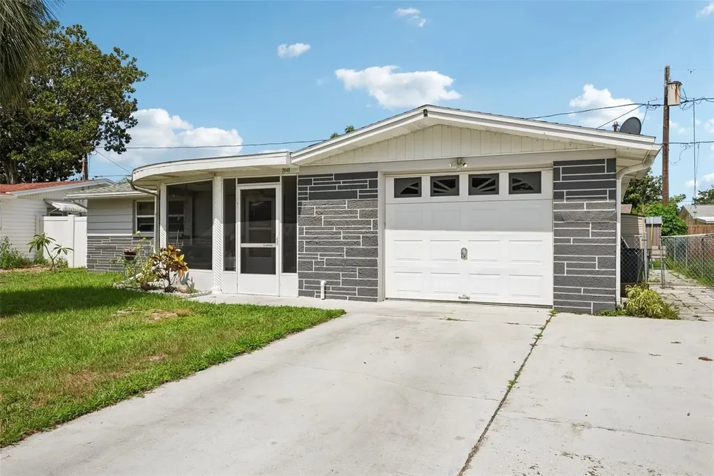2049 Maureen Drive Holiday FL 34690