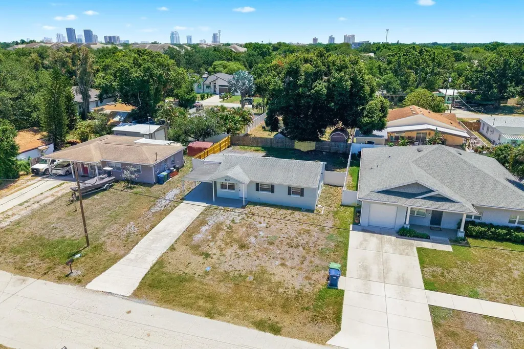 4316 S Hale Avenue Tampa FL 33611