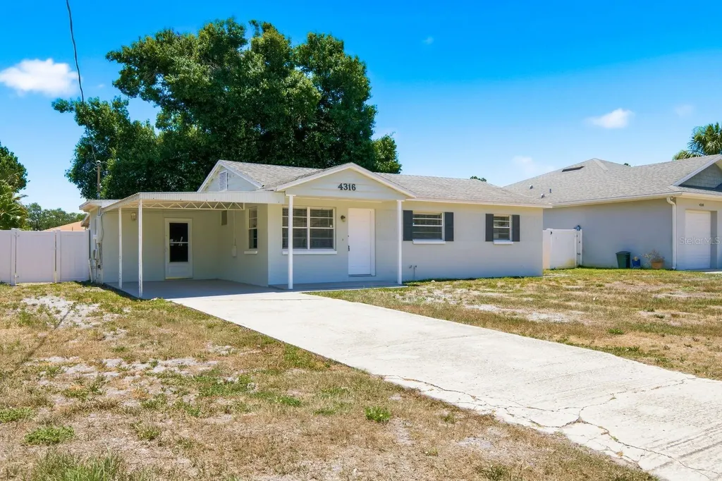 4316 S Hale Avenue Tampa FL 33611