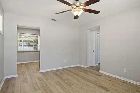 4316 S Hale Avenue Tampa FL 33611
