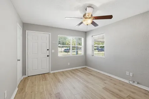 4316 S Hale Avenue Tampa FL 33611