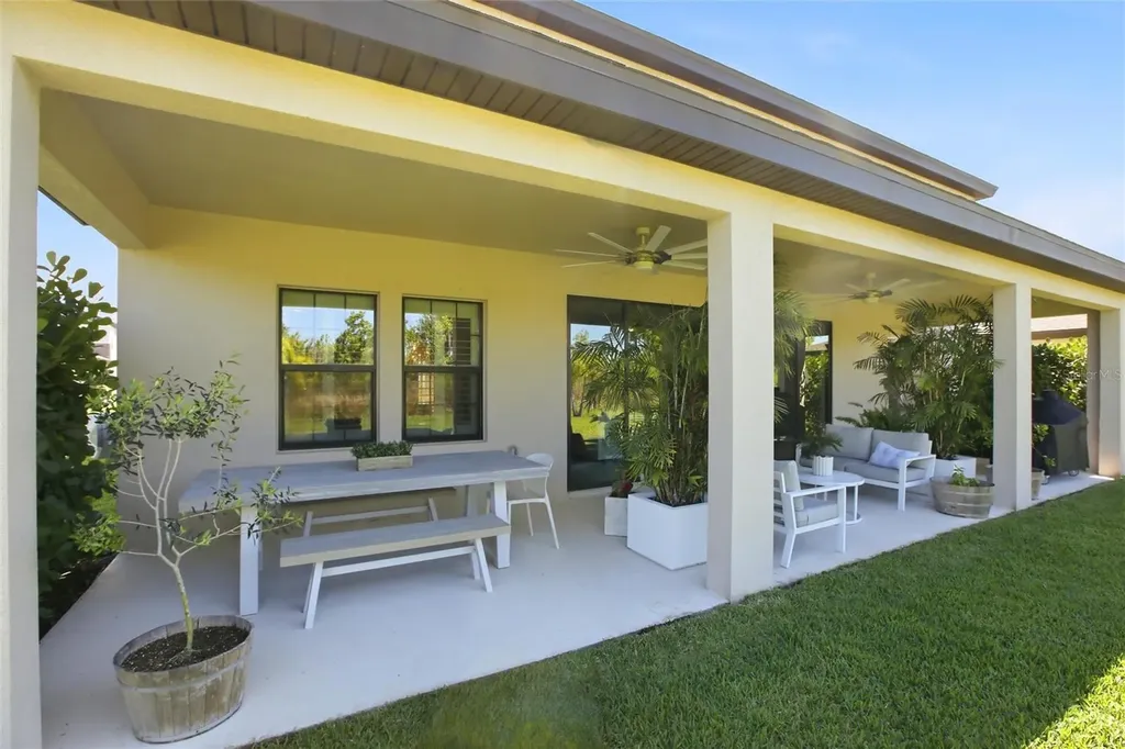9109 Warm Springs Circle Parrish FL 34219