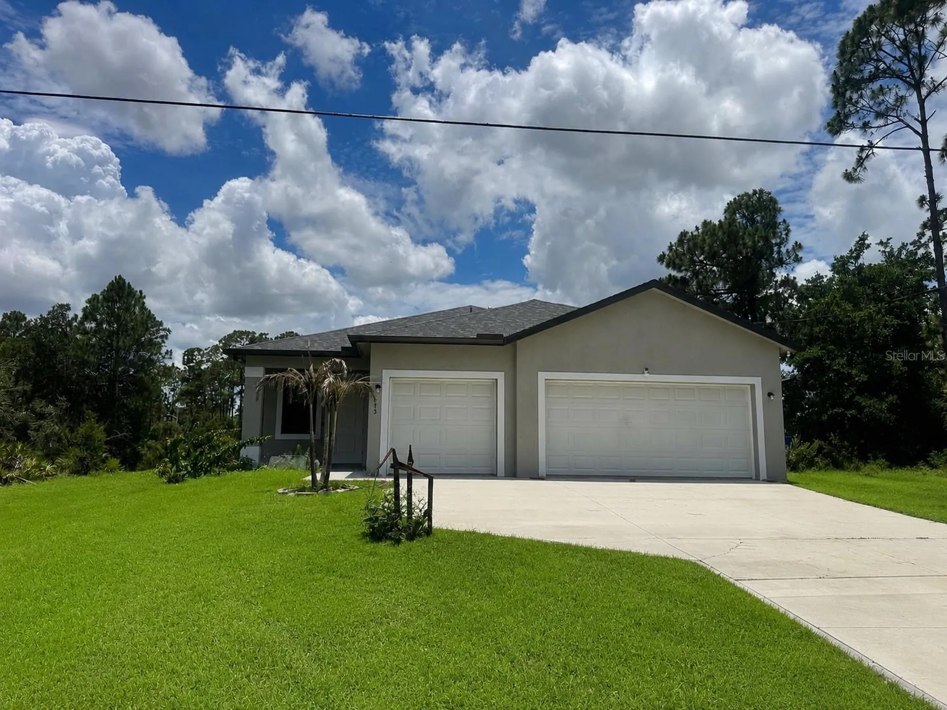 613 Loleta Court Lehigh Acres FL 33972