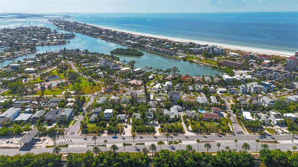 3310 E Maritana Drive St Pete Beach FL 33706
