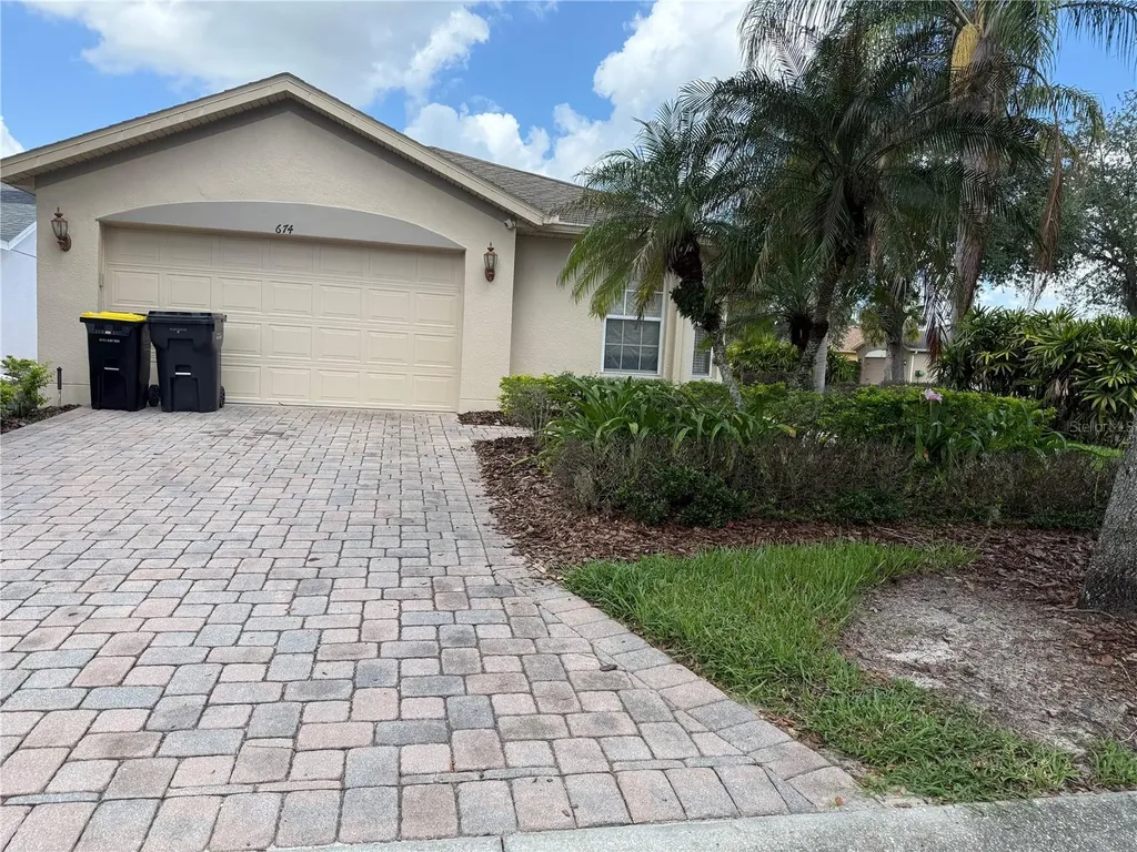 674 Vineyard Way Poinciana FL 34759