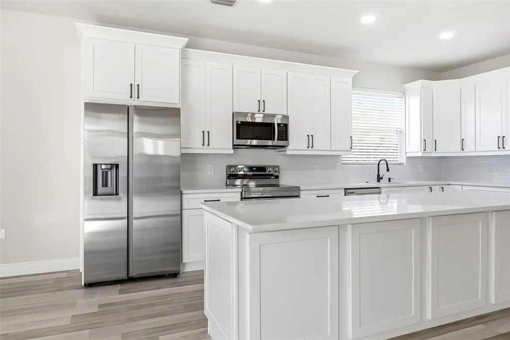 6631 63rd Terrace E Bradenton FL 34203