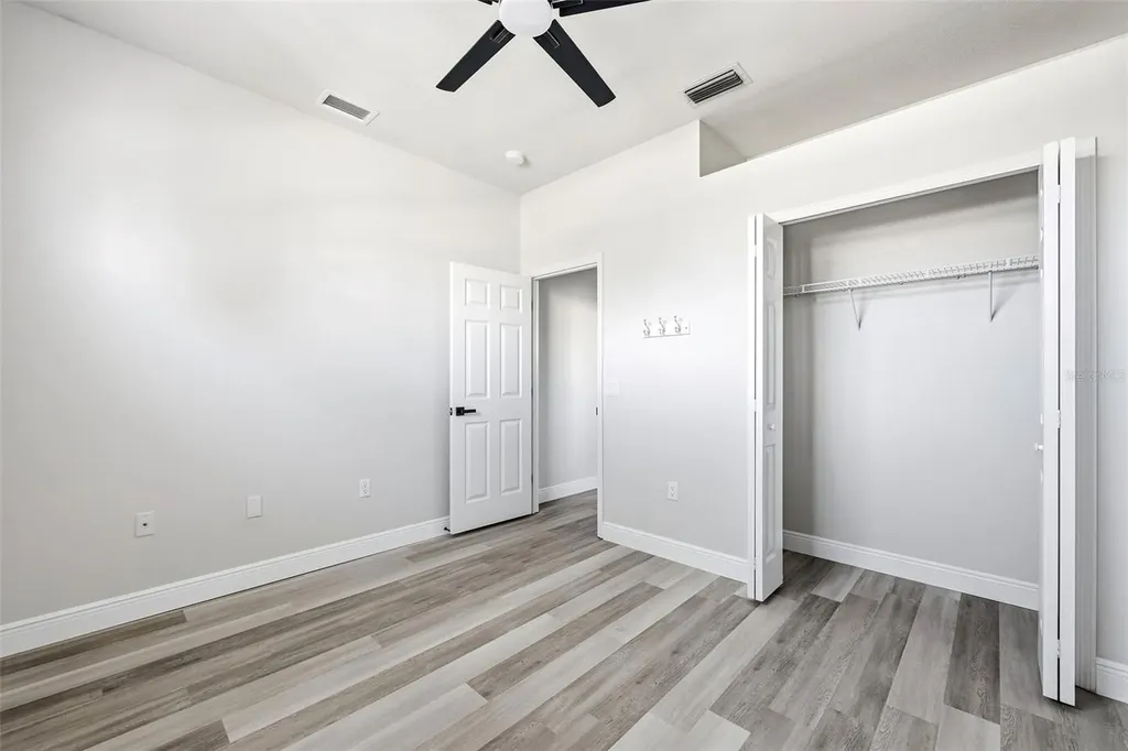 6631 63rd Terrace E Bradenton FL 34203