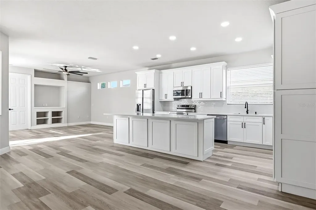 6631 63rd Terrace E Bradenton FL 34203