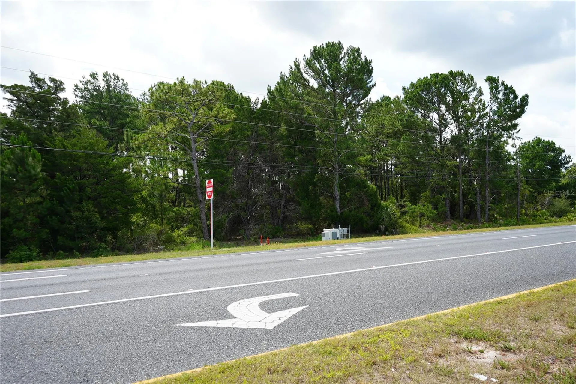 18284 Commercial Way Weeki Wachee FL 34614