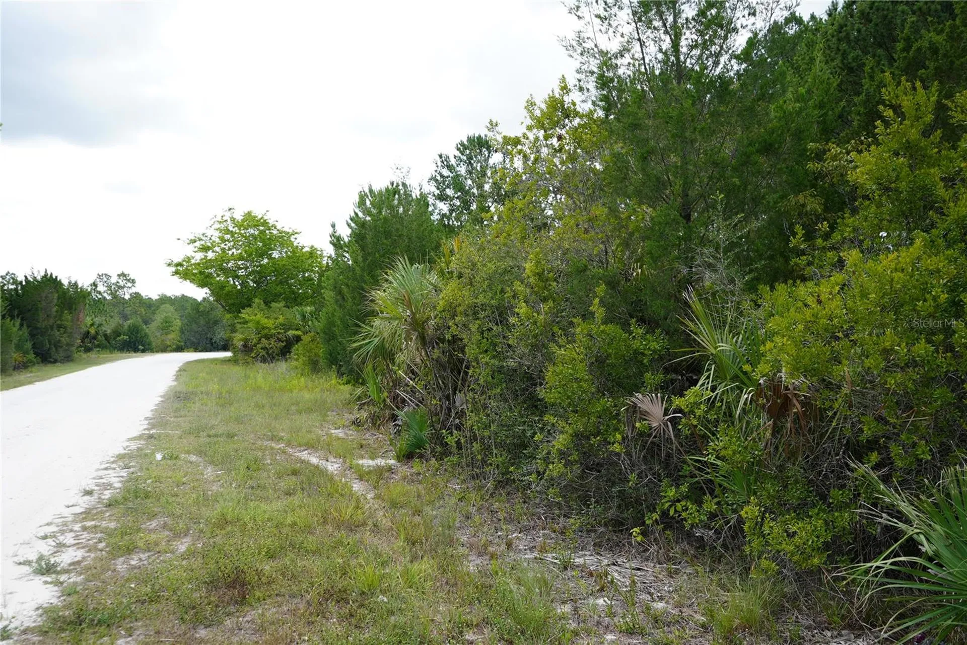 18284 Commercial Way Weeki Wachee FL 34614